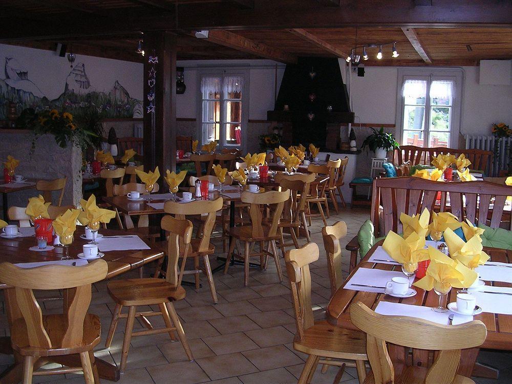 Au Bel Air Hotel Лезен Екстериор снимка